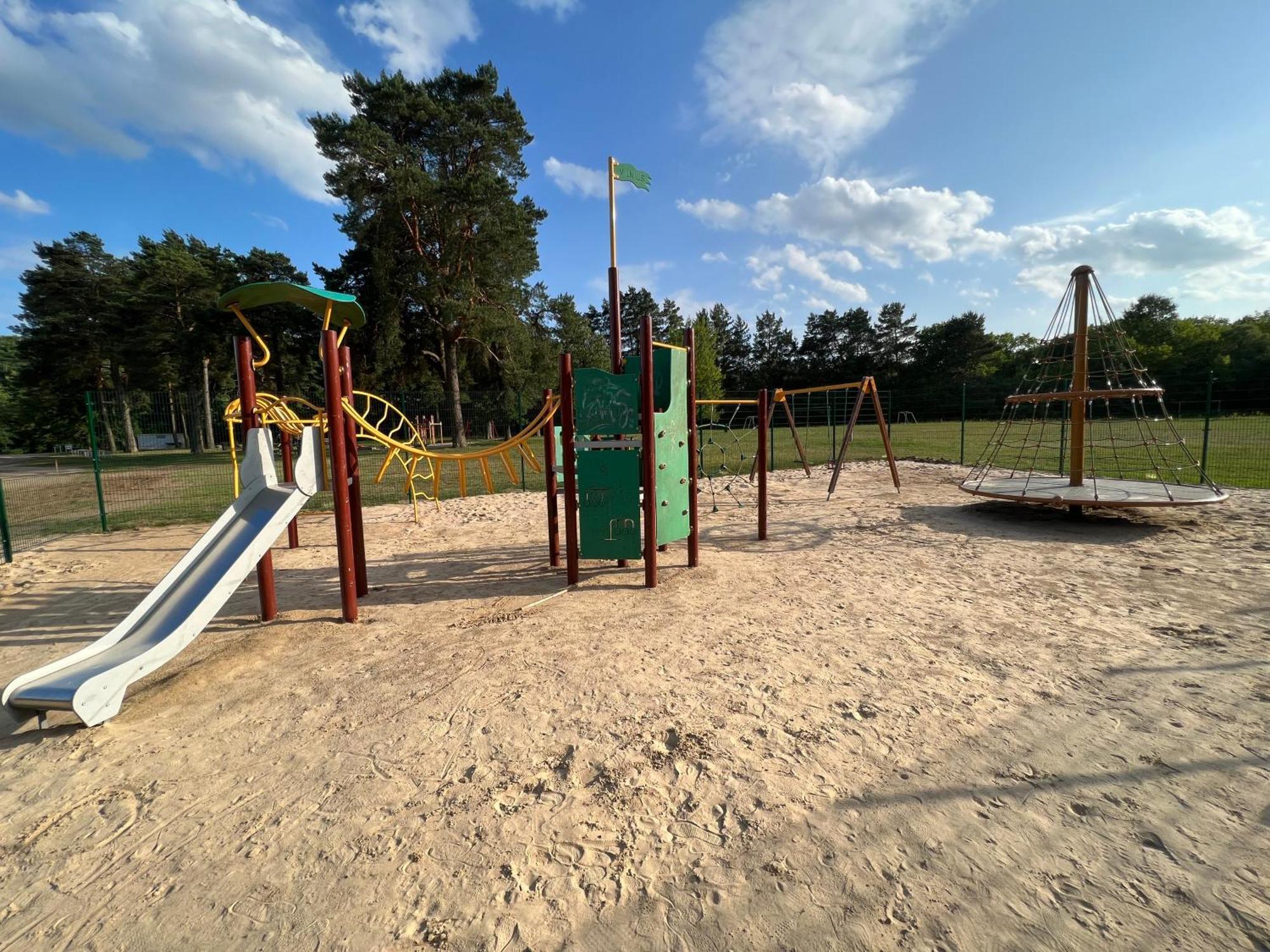 Park Villa Hotel VNO Kültér fotó