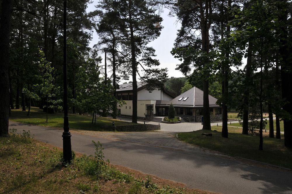 Park Villa Hotel VNO Kültér fotó