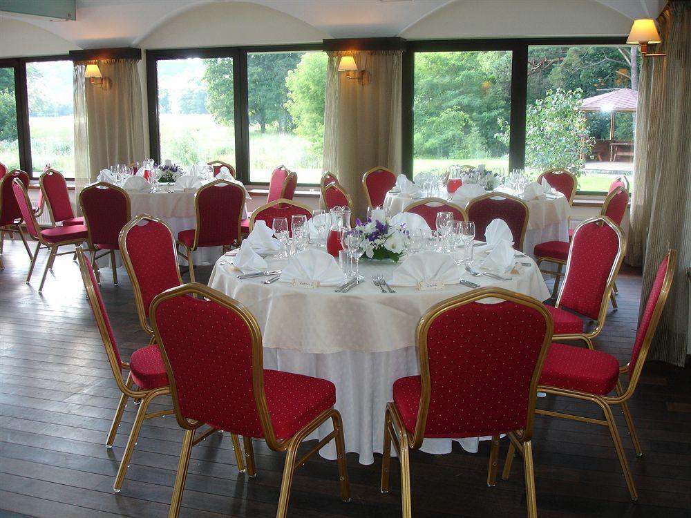Park Villa Hotel VNO Kültér fotó