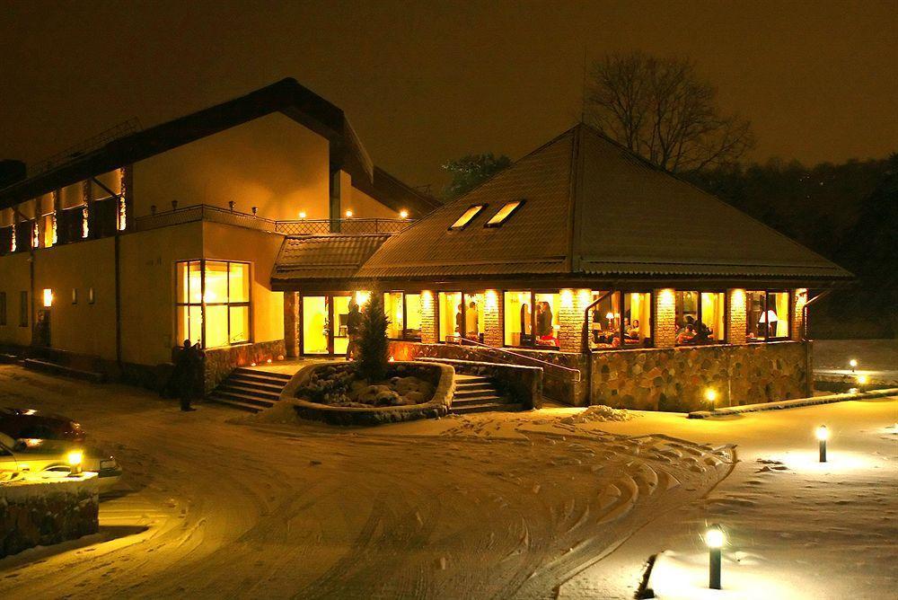 Park Villa Hotel VNO Kültér fotó